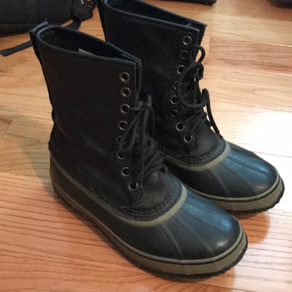sorel black duck boots